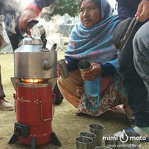 10---Nepal-Making-a-cup-of-tea-1