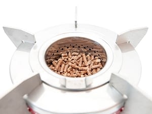 Close-up-view-pellets-mimimoto-large-burner